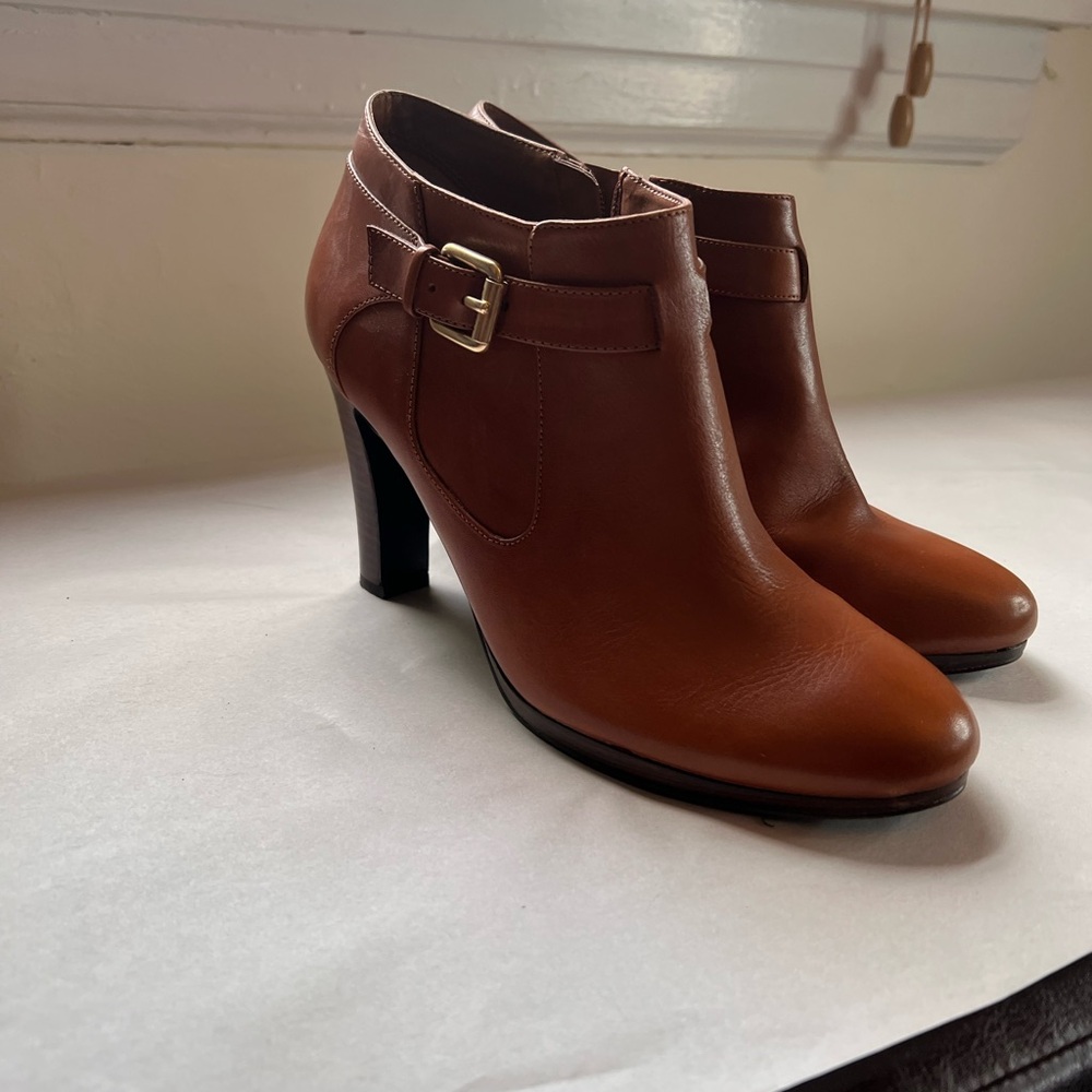 Ralph Lauren Tan Heeled Boots